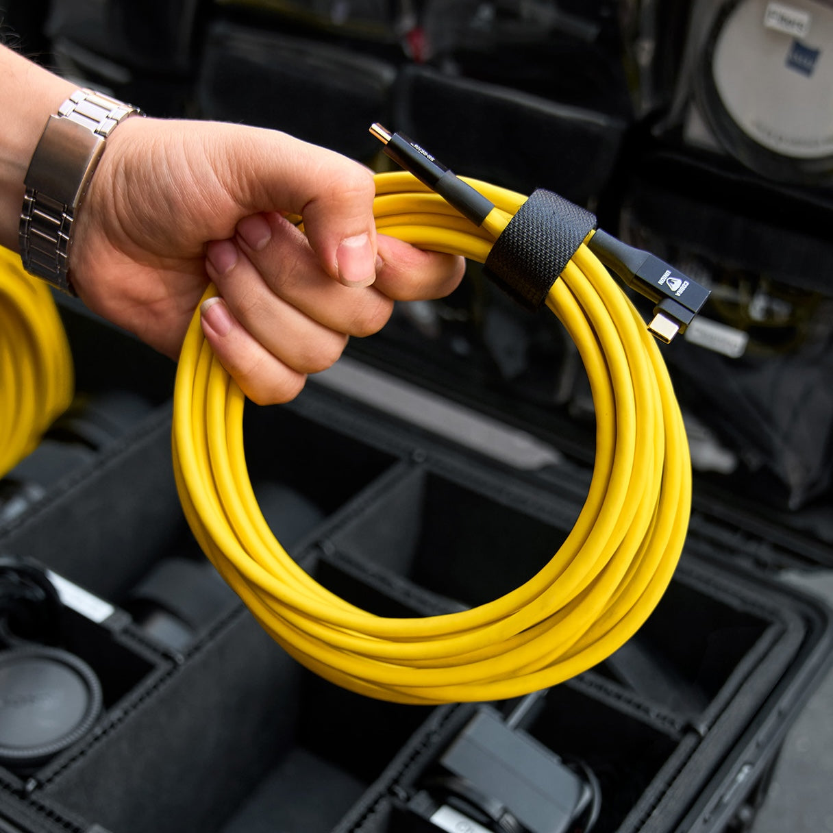 USB-C Tether Cable - 5M 20G Angled